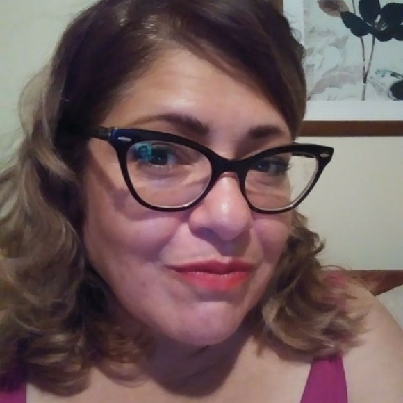 Meet your Posher, Normajean - Picture 3 of 3